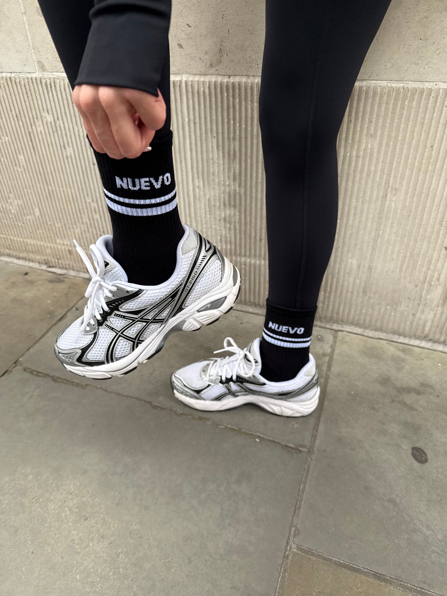 Black Nuevo Crew Socks