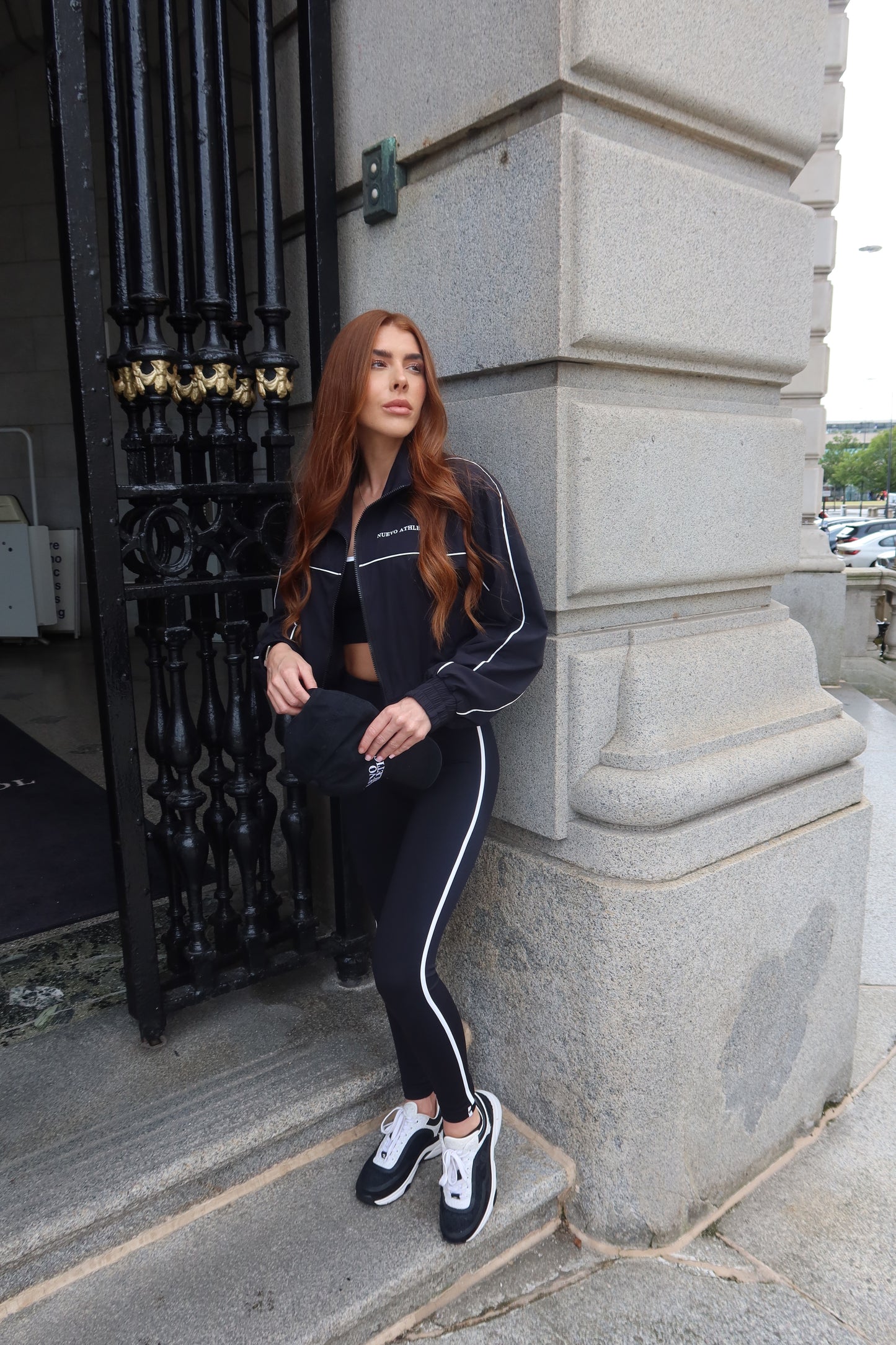 Athletic Contrast Two Piece - Black
