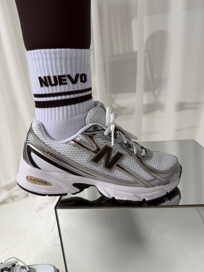 Hickory Brown Crew Socks