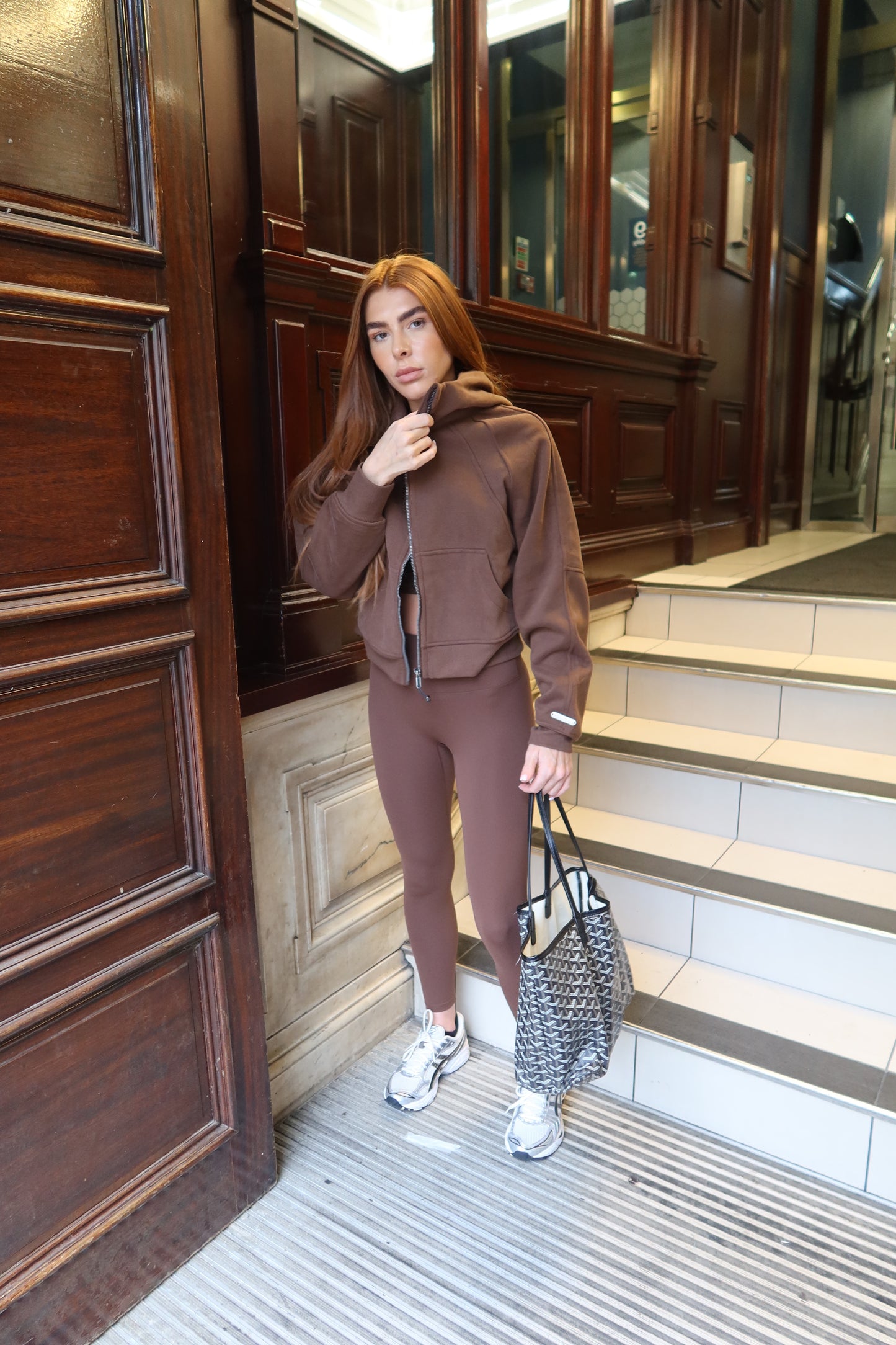 Espresso Brown Active Set