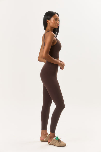 Hickory Brown | Three Piece Set