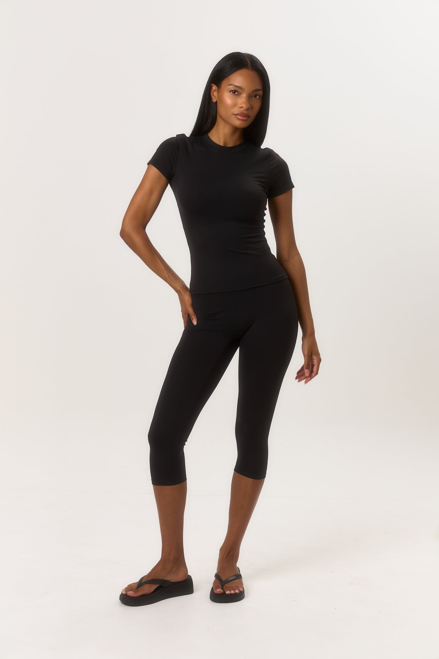 Studio Sculpt Capri Set - Black