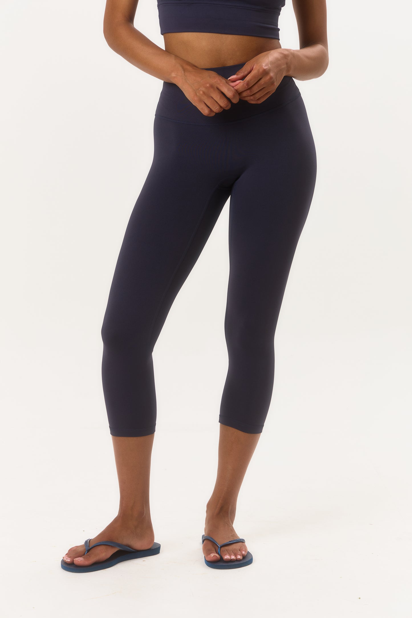 Studio Capri Leggings - Navy